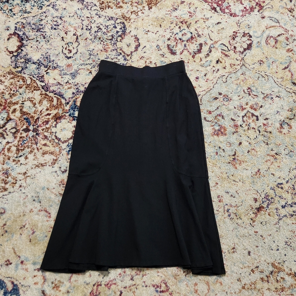 Lands’ End Ponte Knit Skirt Black Tulip Hem Size Small Tall 6-8